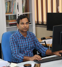 Dr Satish Kumar Sinha