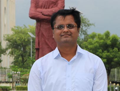 Dr Rahul Kumar