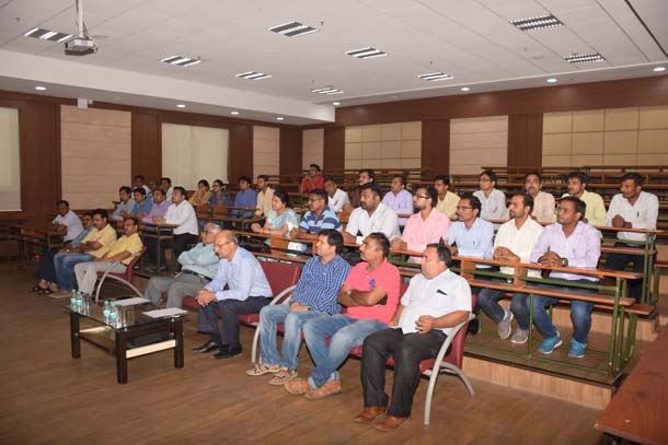 Organized by the Official Language section &quot;Hindi Pakkhwara &quot;