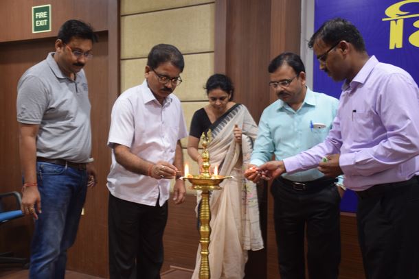 Organized by the Official Language section &quot;Hindi Pakkhwara &quot;