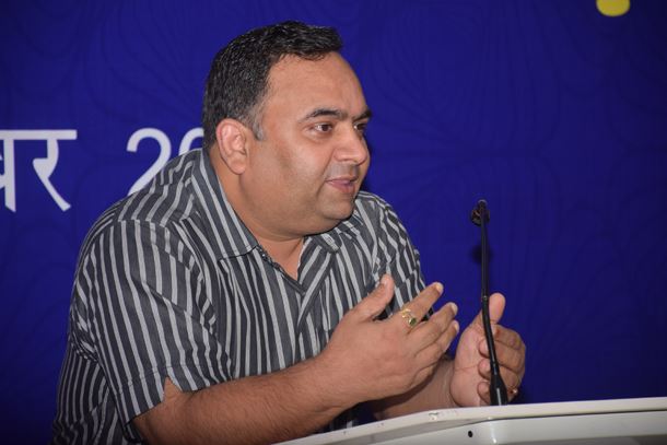 Organized by the Official Language section &quot;Hindi Pakkhwara &quot;
