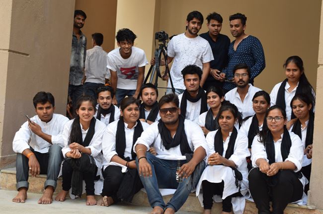 Institute&apos;s Cultural Festival - KALTARANG 2K17