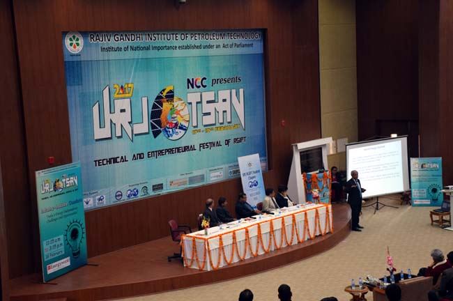 URJOTSAV&apos;17 - Celebrating Institute&apos;s Technical and Entrepreneurial Festival