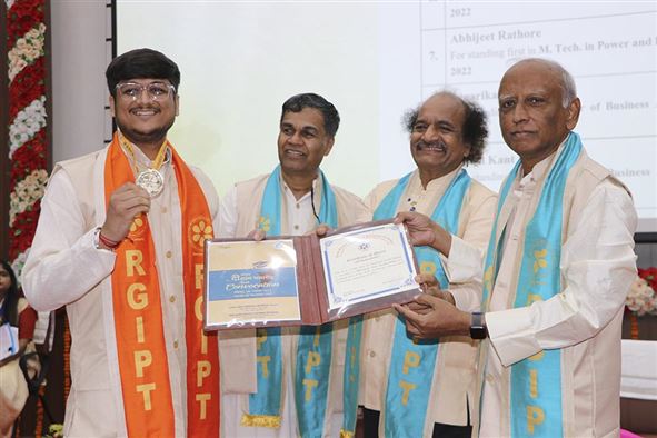 Sixth Convocation Ceremony