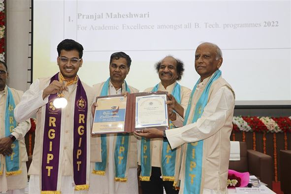Sixth Convocation Ceremony