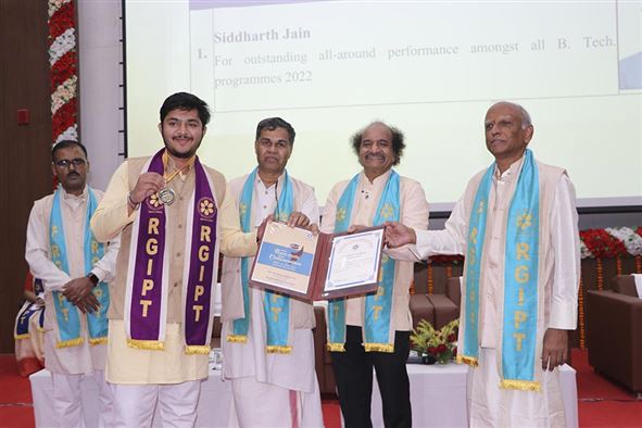 Sixth Convocation Ceremony