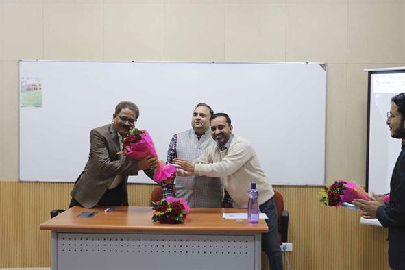 Workshop on Wearable Sensors and Actuators The World of Small Lift Technologies